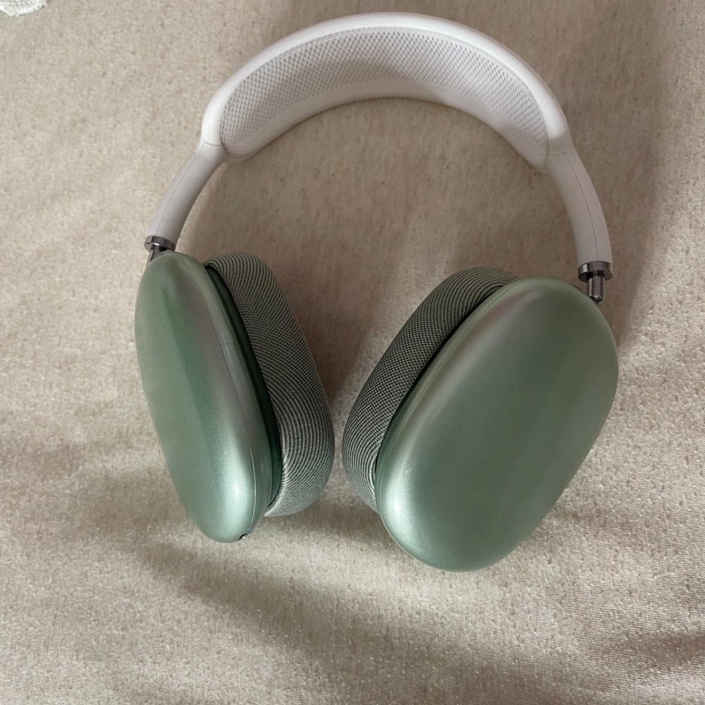 Bluetooth headphones